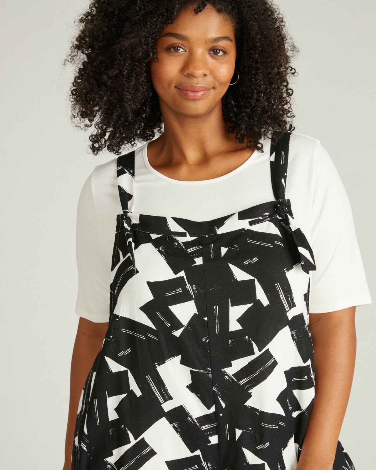 Universal Standard Kora Linen Blend Overalls - Santiago Print