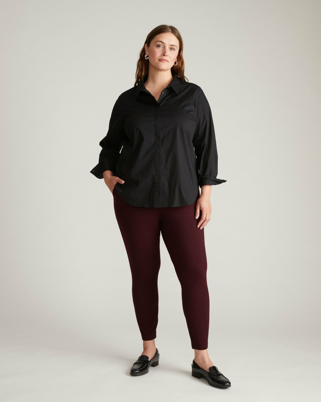 Universal Standard Minimalist Moro Pocket Signature Ponte Pants - Black Cherry