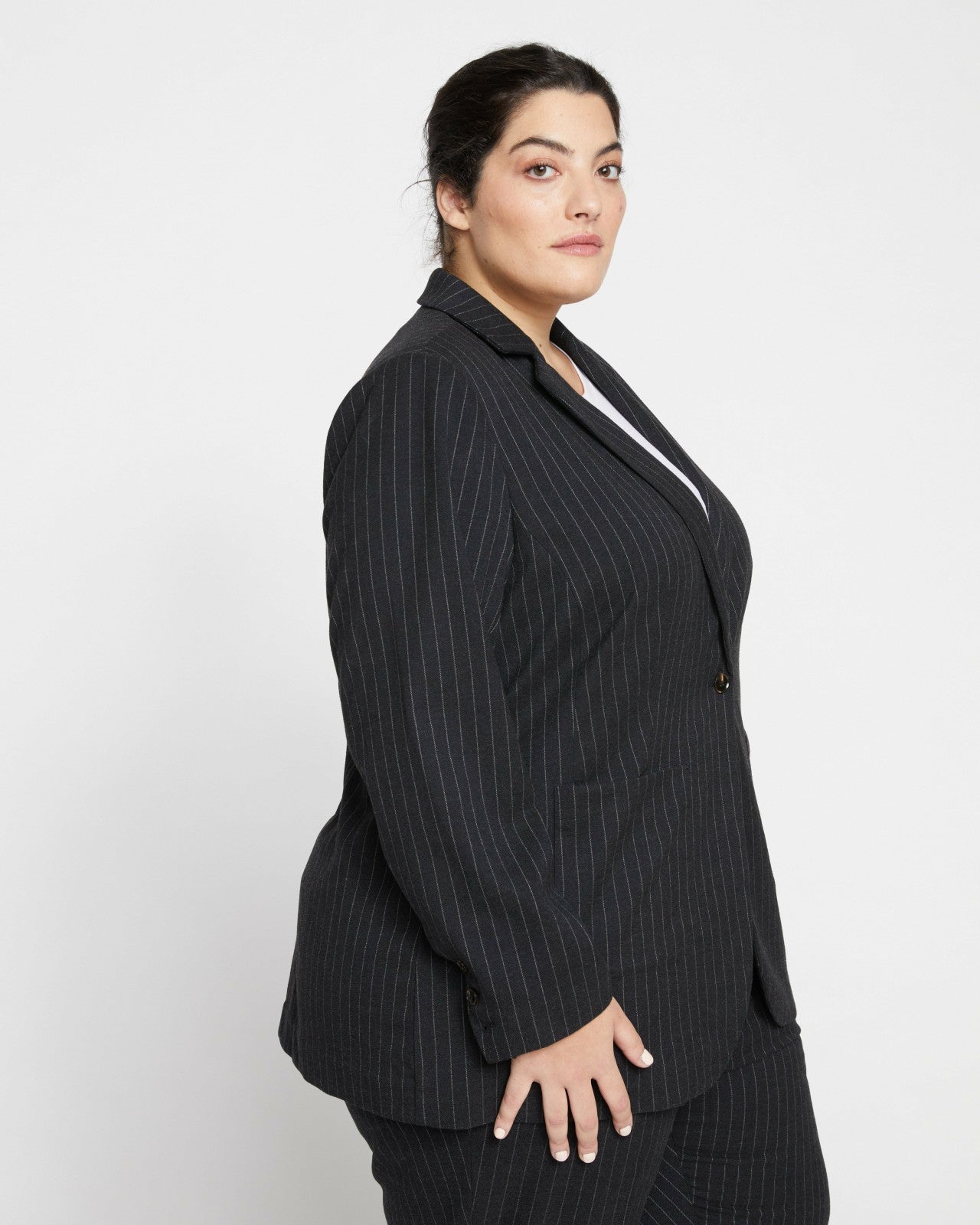 Universal Standard The Pinstripe Blazer - Graphite