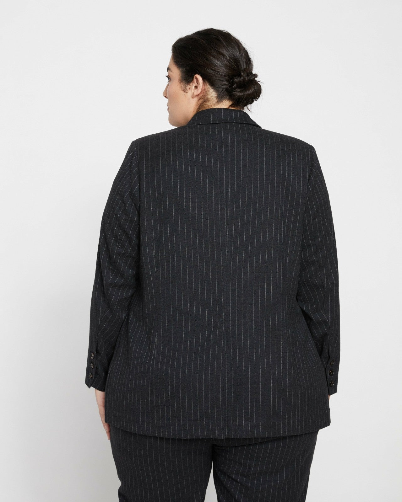 Universal Standard The Pinstripe Blazer - Graphite