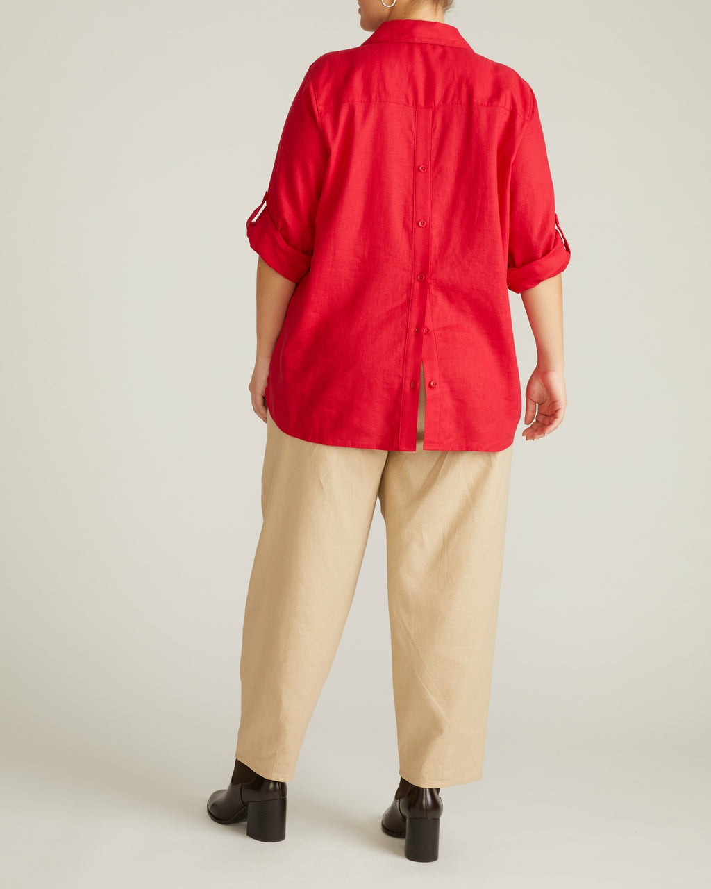 Universal Standard Button Back Linen Blend Polo Shirt - Brilliant Red