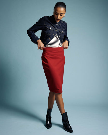Universal Standard Danube Ponte Skirt - Garnet