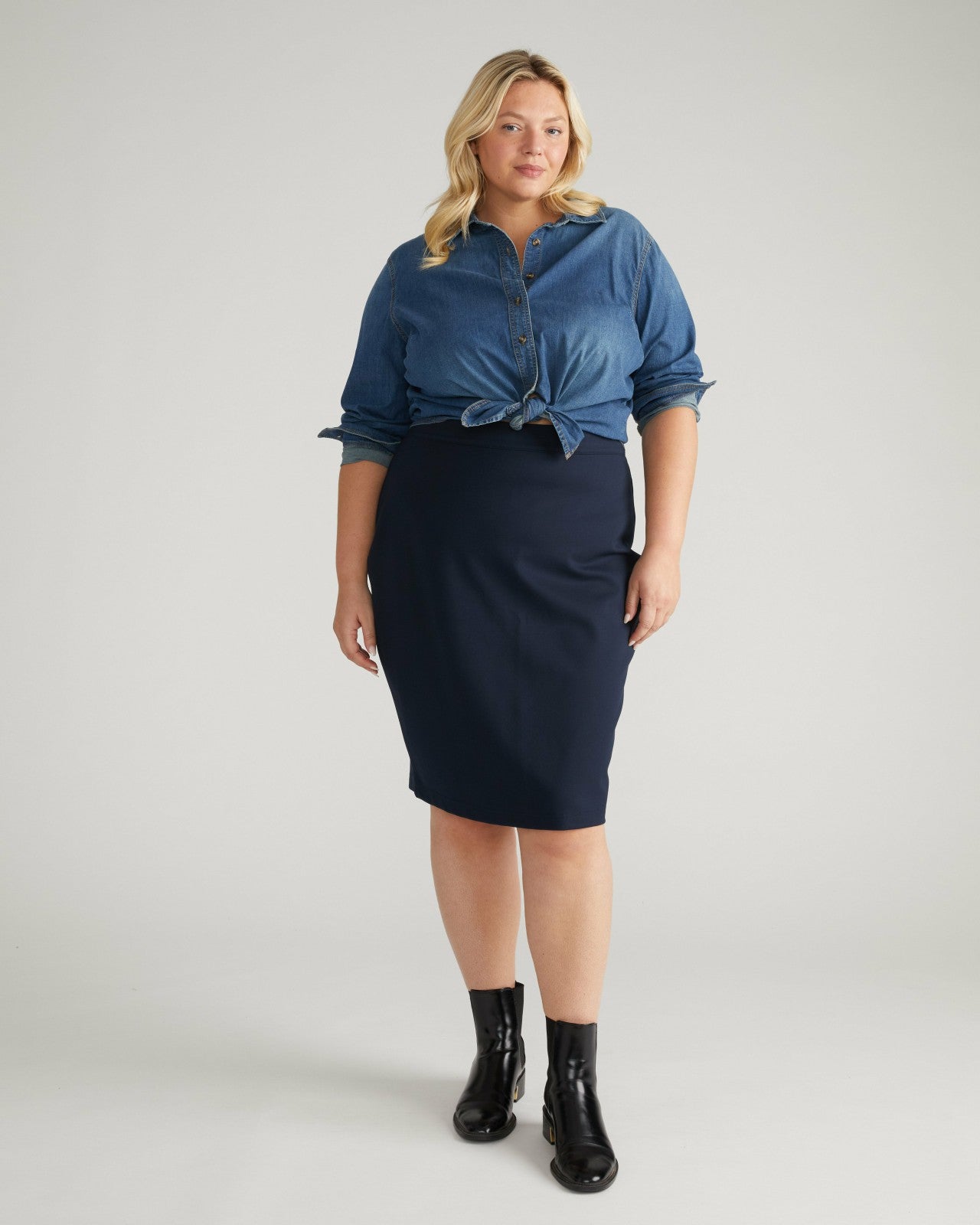 Universal Standard Danube Ponte Skirt - Navy