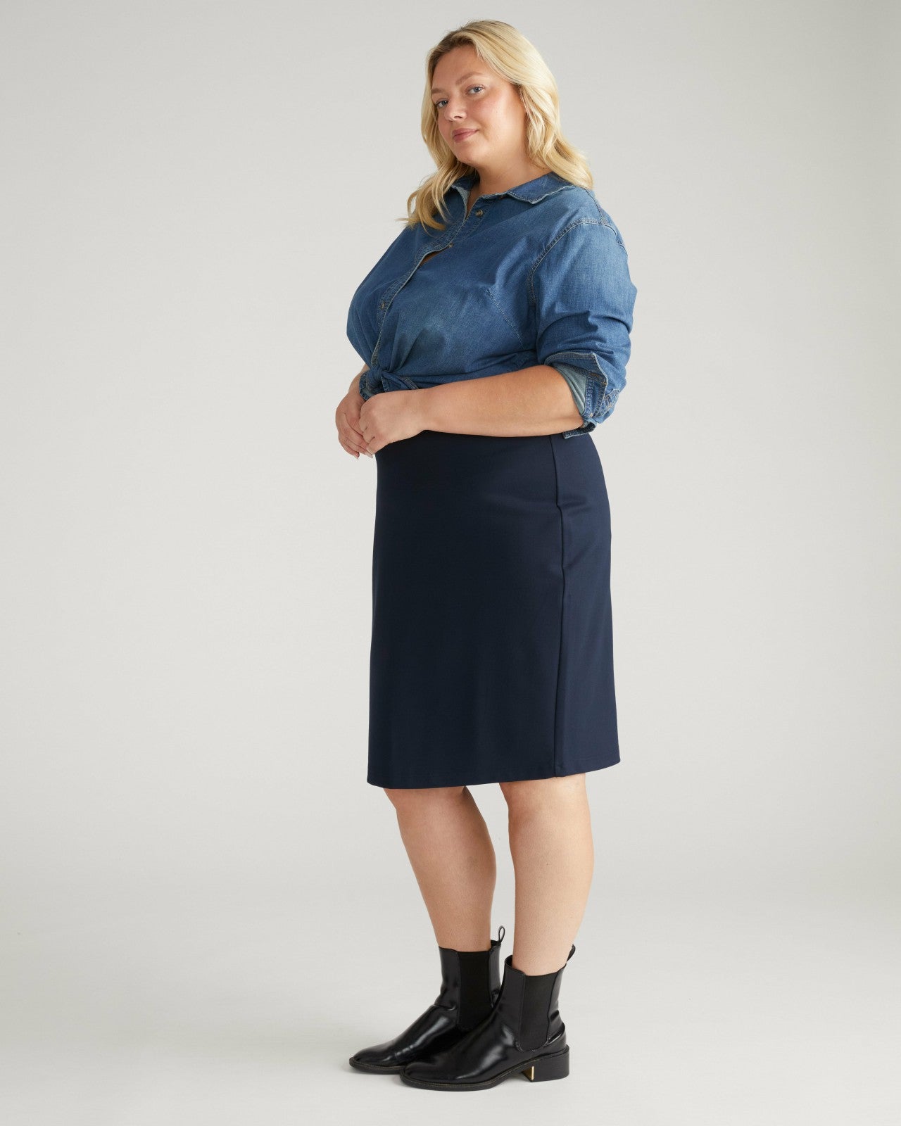 Universal Standard Danube Ponte Skirt - Navy