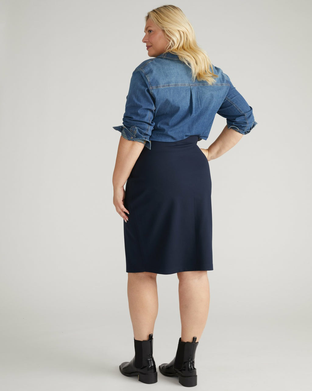 Universal Standard Danube Ponte Skirt - Navy