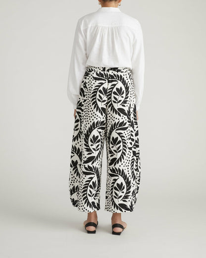 Universal Standard Cosma Barrel Leg Linen Blend Pants - Vine Print