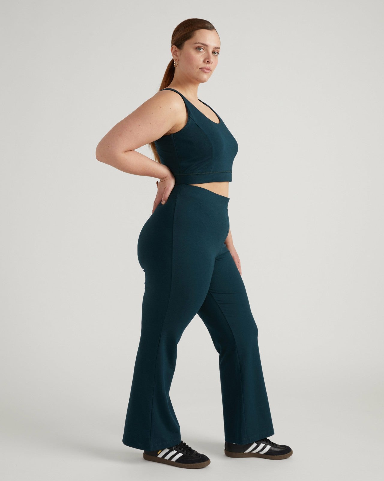 Universal Standard Roya Bootcut Legging - Deep Sea