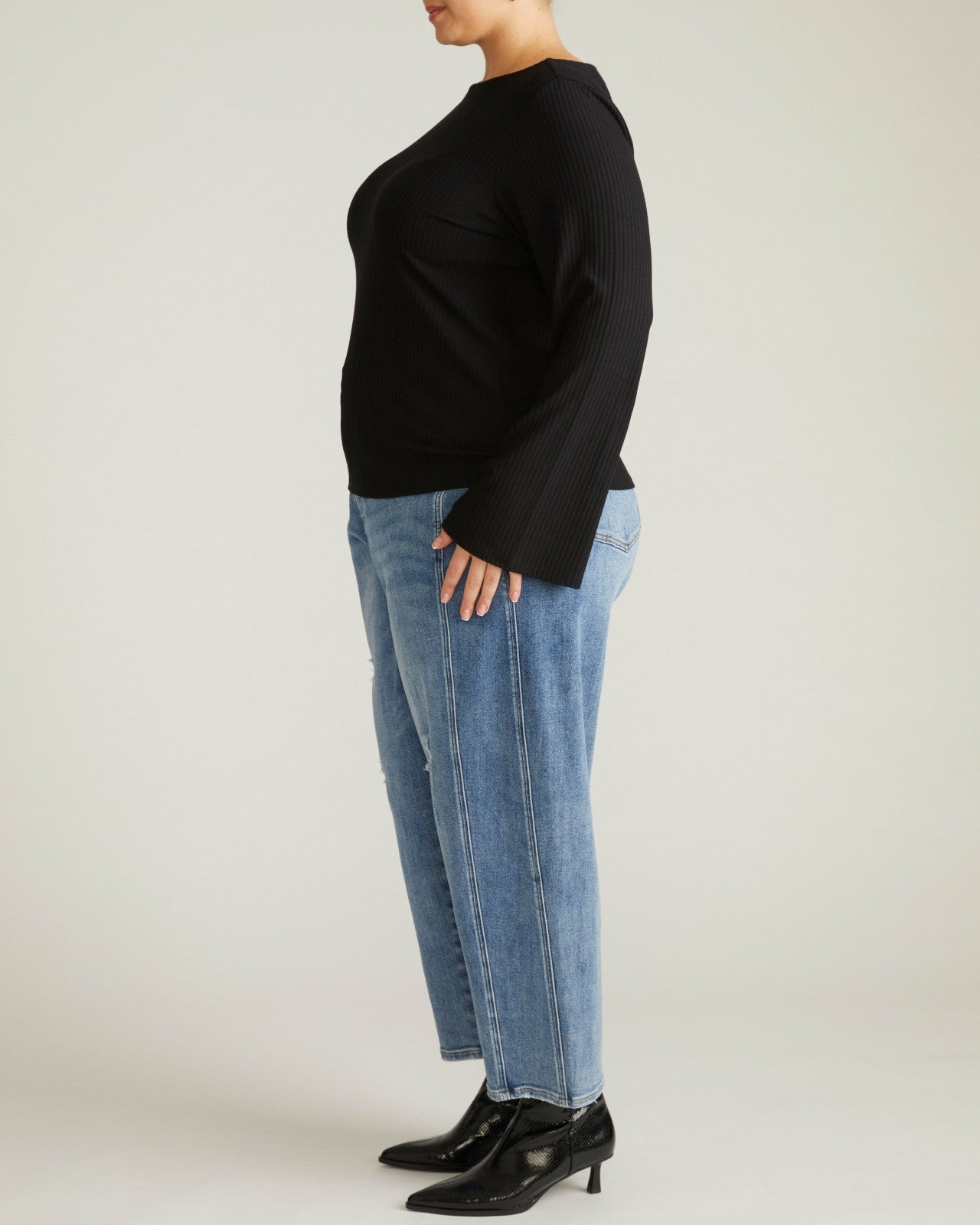 Universal Standard Yasmin Flare Sleeve Ribbed Top - Black