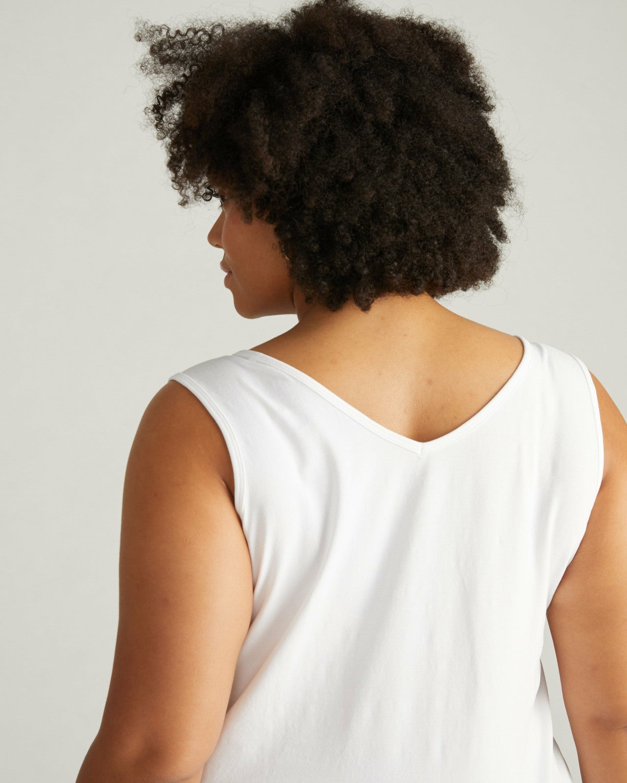Universal Standard Double V Tank - White