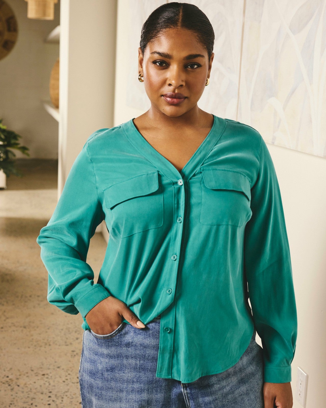 Universal Standard Cooling Stretch Cupro Button-Down Blouse - Green Tourmaline