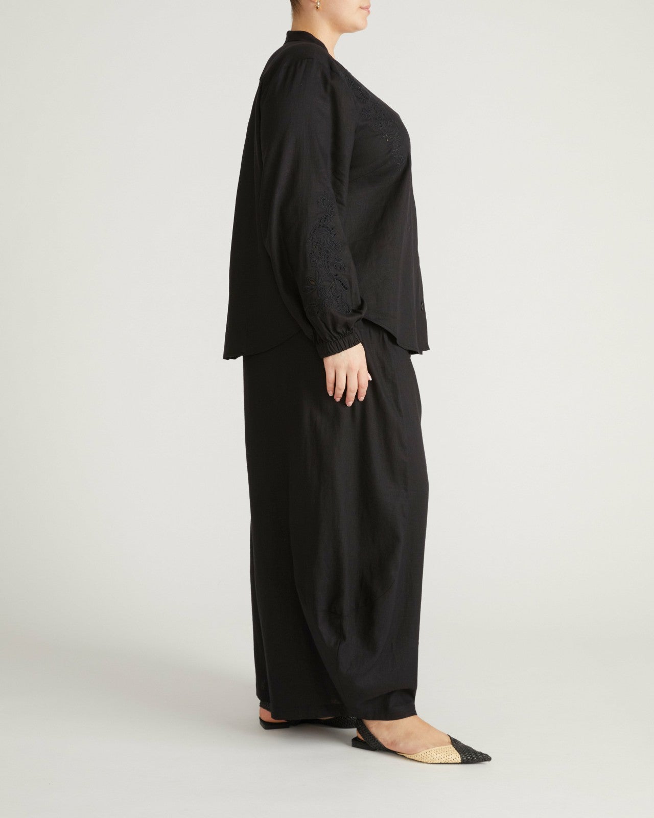 Universal Standard Frances Embroidered Linen Blend Blouse - Black