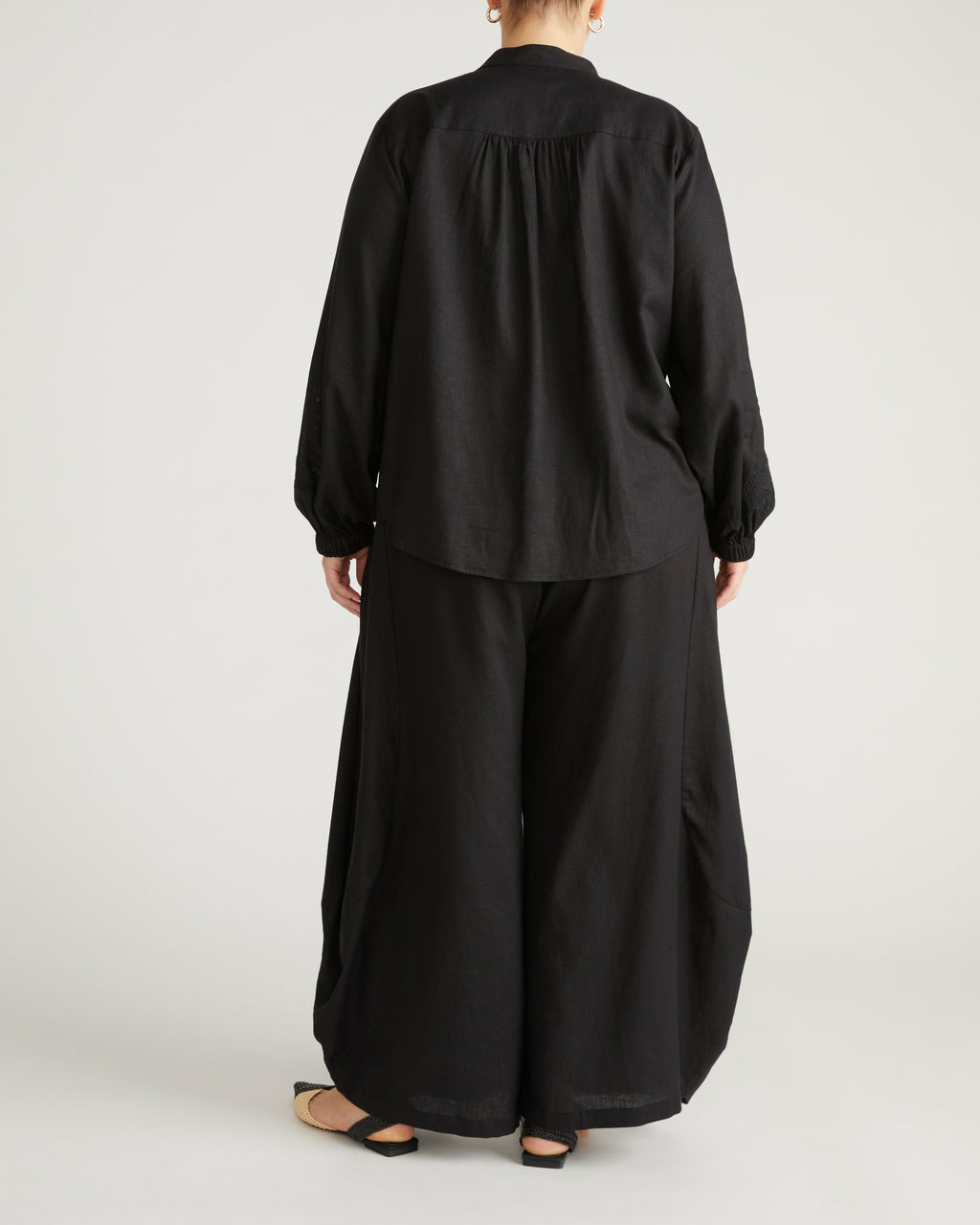 Universal Standard Frances Embroidered Linen Blend Blouse - Black