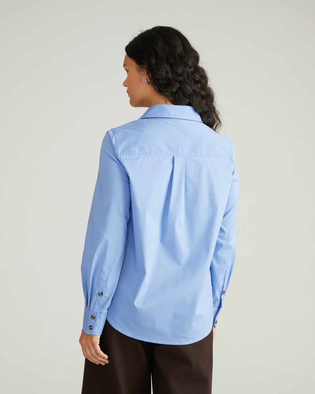 Universal Standard Elbe Stretch Poplin Shirt Classic Fit - Soft Blue