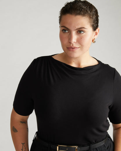 Universal Standard Louise Short Sleeve Liquid Jersey Top - Black