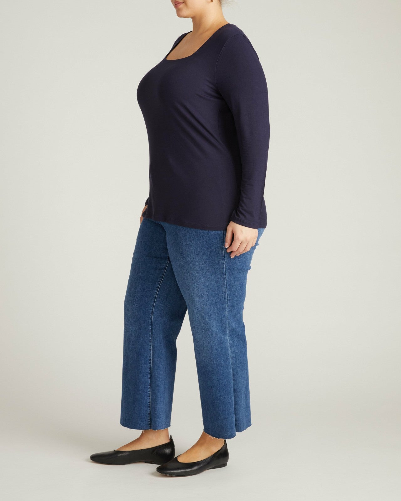 Universal Standard Agatha Liquid Jersey Top - Midnight