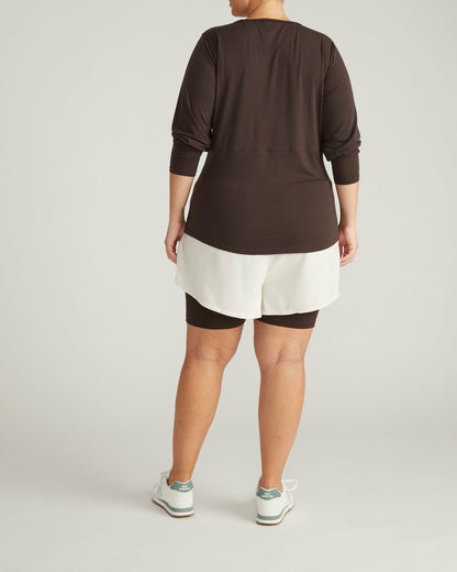 Universal Standard Mia Long Sleeve Movement Tee - Deep Brown