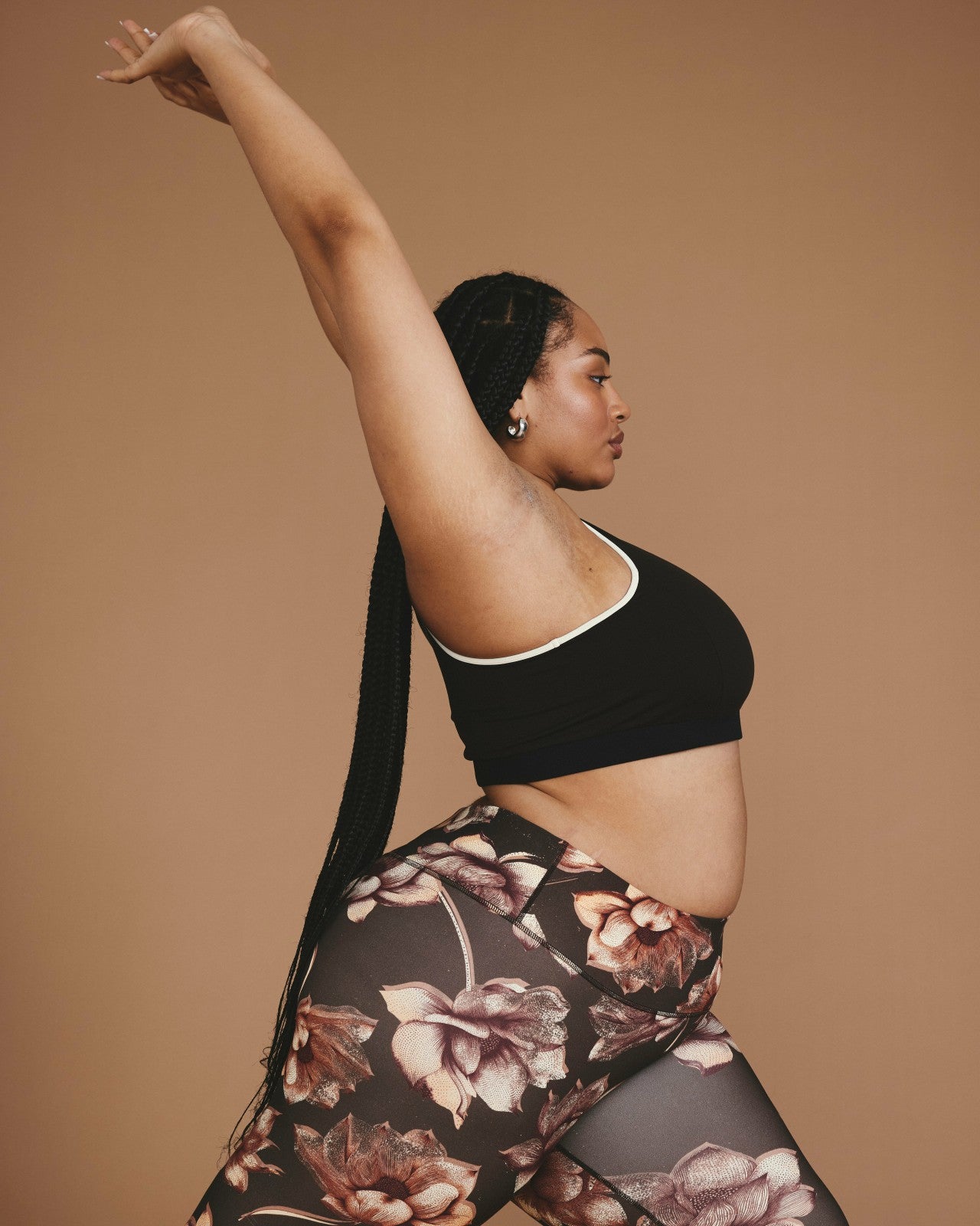 Universal Standard Next-to-Naked Racerback Sports Bra - Deep Brown/Dove Wing Trim