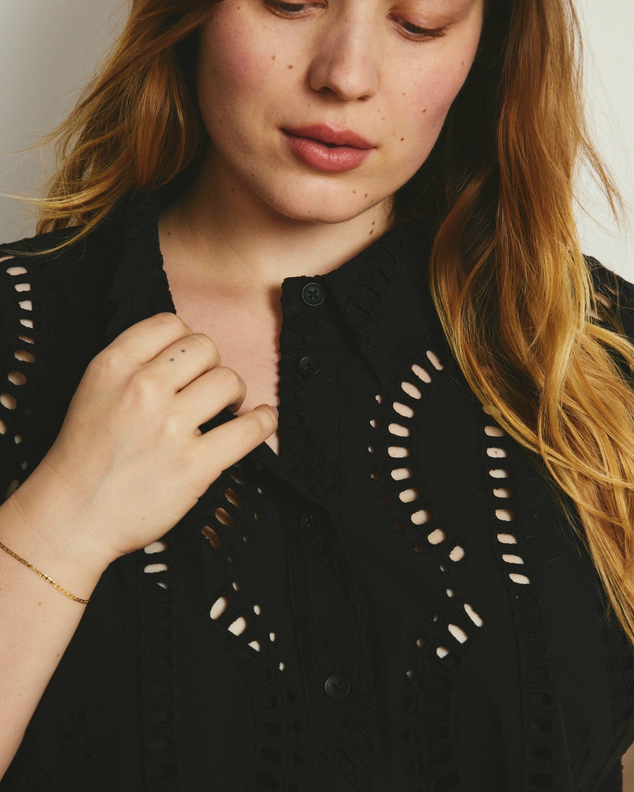 Universal Standard The Embroidered Artist Poplin Shirt - Black