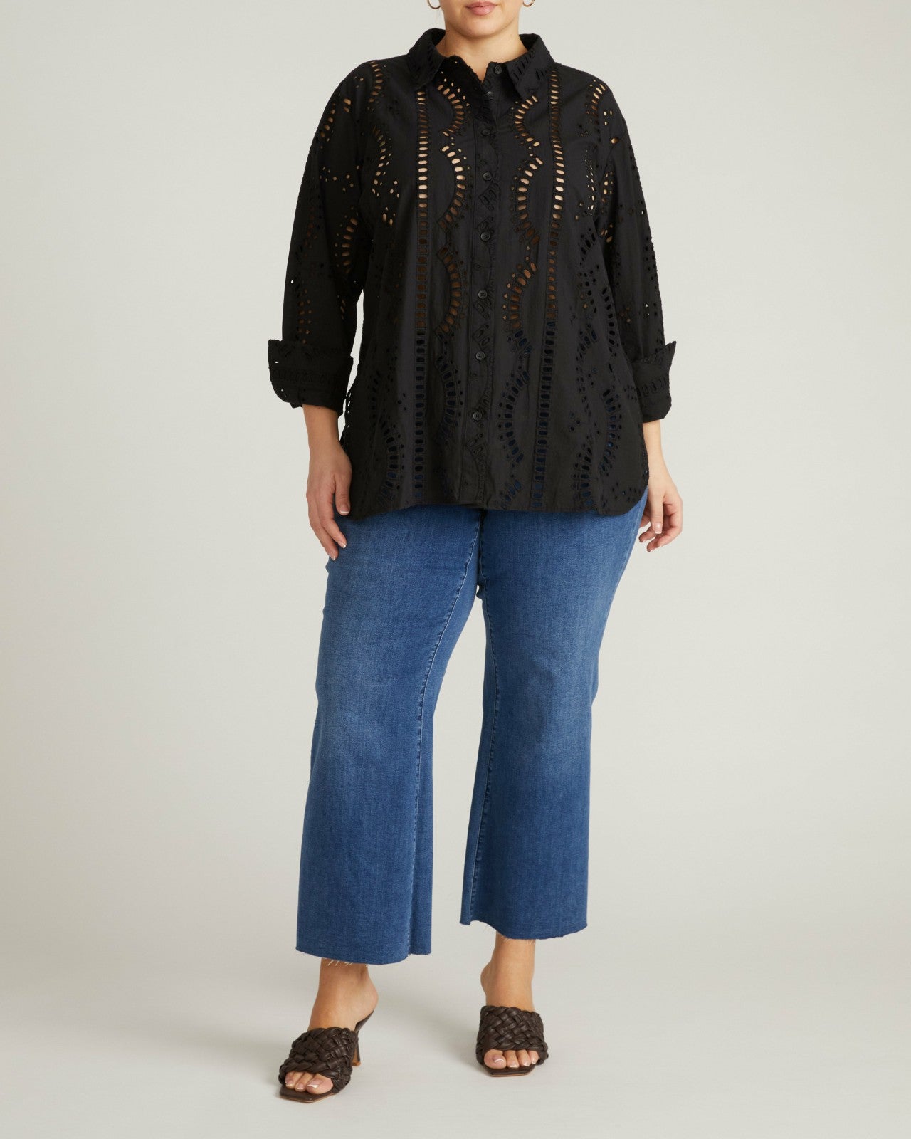 Universal Standard The Embroidered Artist Poplin Shirt - Black