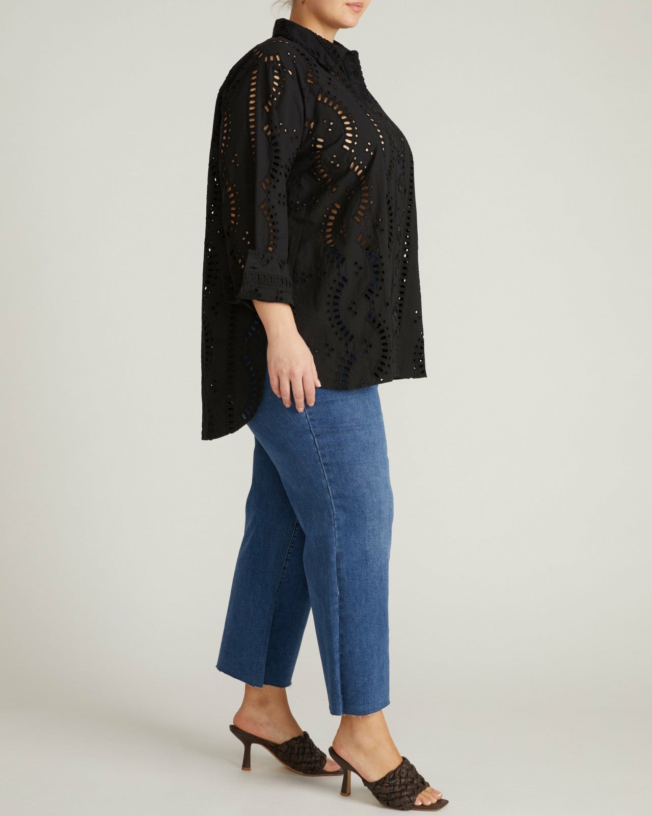 Universal Standard The Embroidered Artist Poplin Shirt - Black