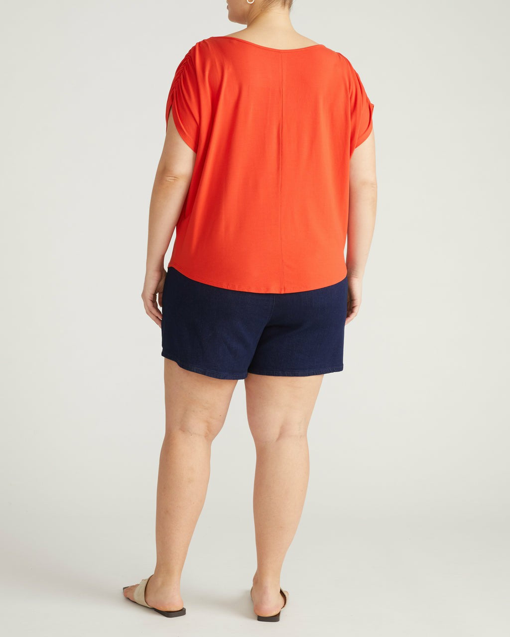 Universal Standard Helena Divine Jersey Gathered Tee - Shoreline Sunset