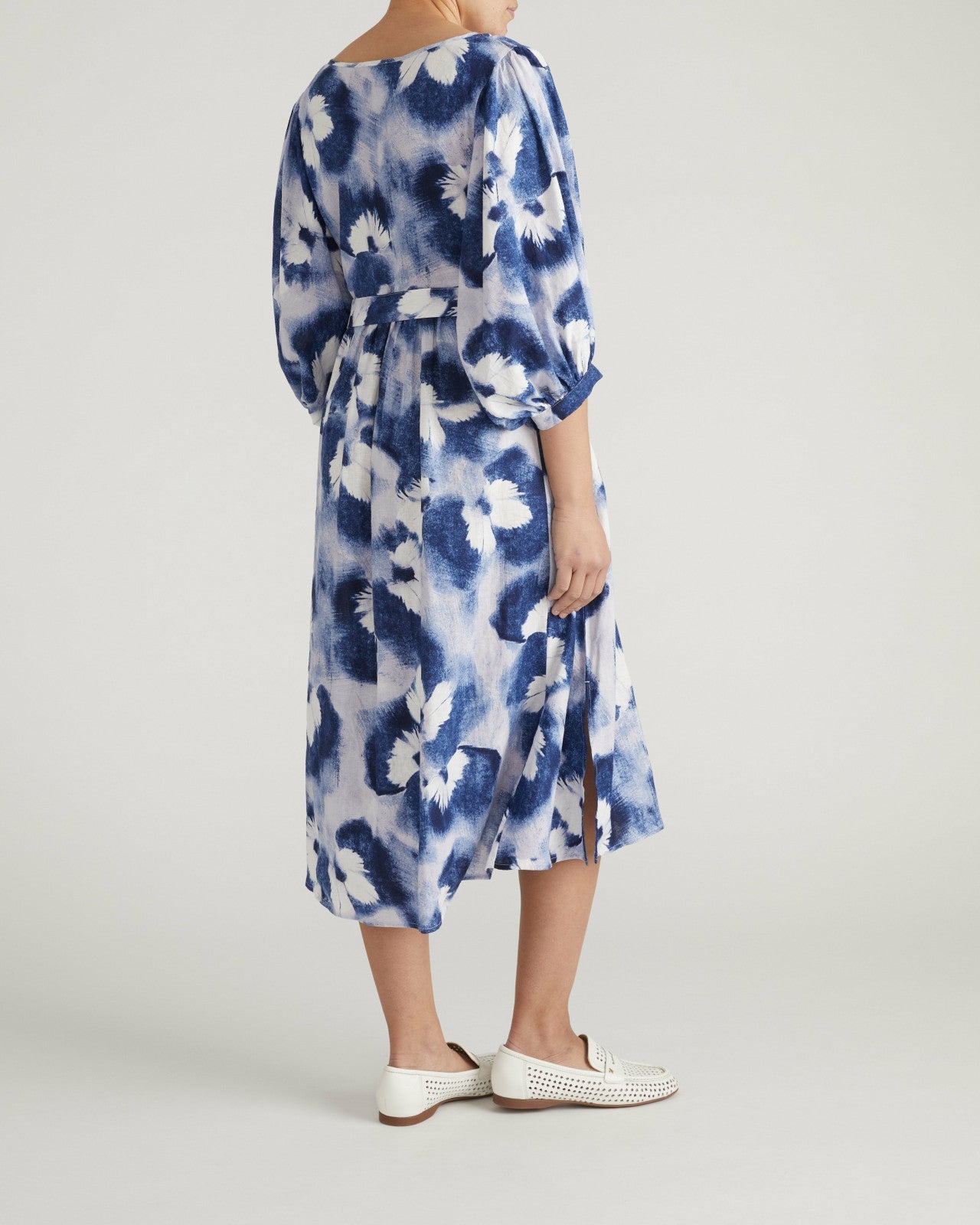 Universal Standard Amparo Linen Blend Dress - Blue Pressed Flower Print
