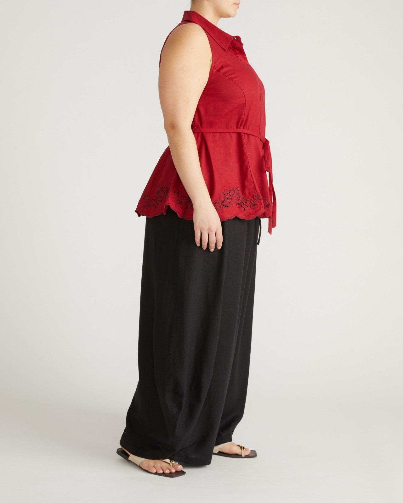 Universal Standard Adelaide Embroidered Sleeveless Linen Blend Shirt - Vibrant Red