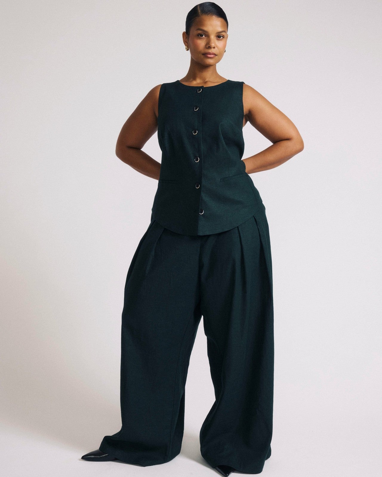 Universal Standard Palais Stretch Linen Blend Wide Leg Pant - Forest Green