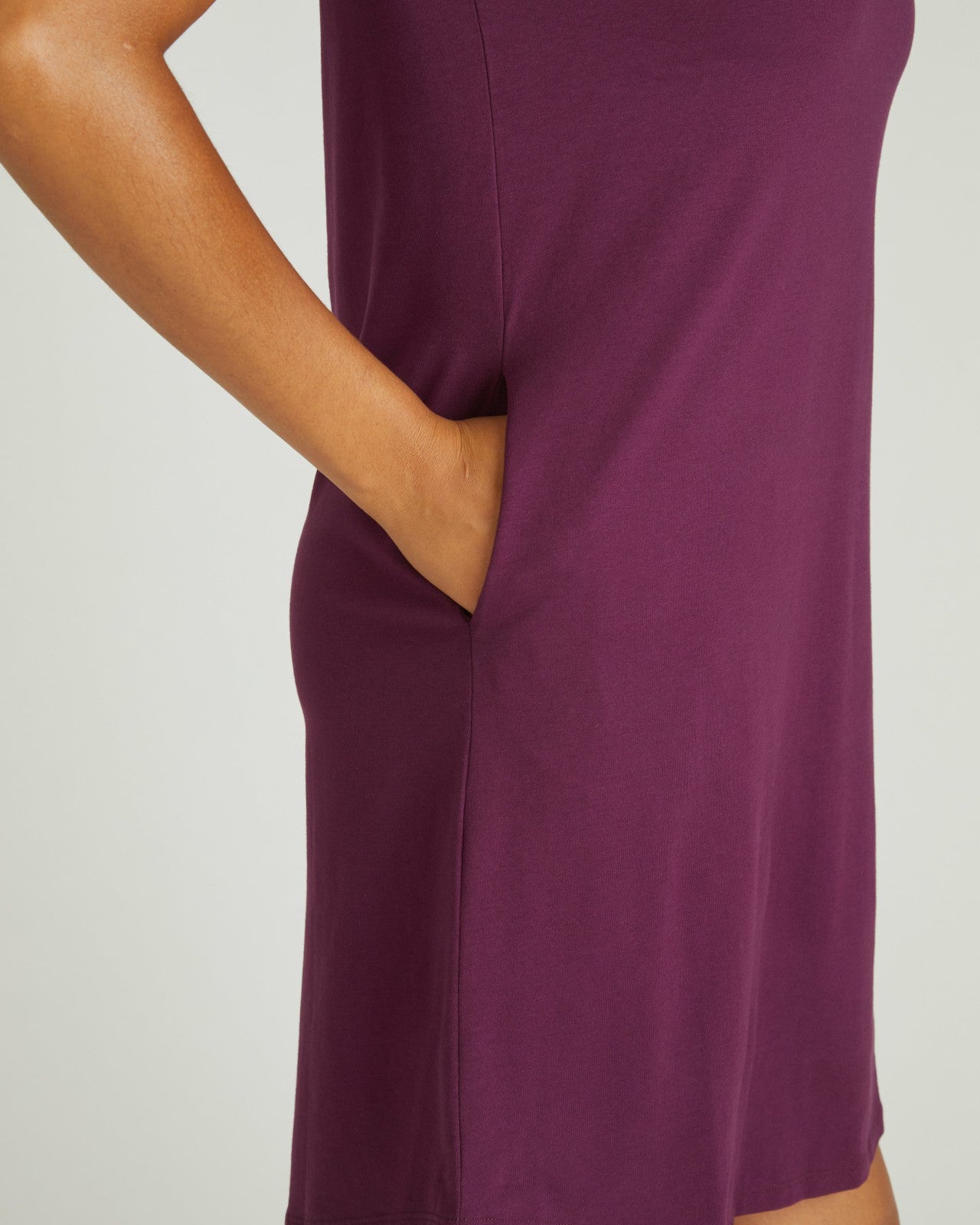 Universal Standard Halie T-Shirt Dress - Gamay