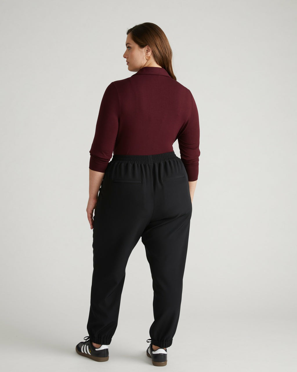 Universal Standard Go-Stretch Jogger - Black