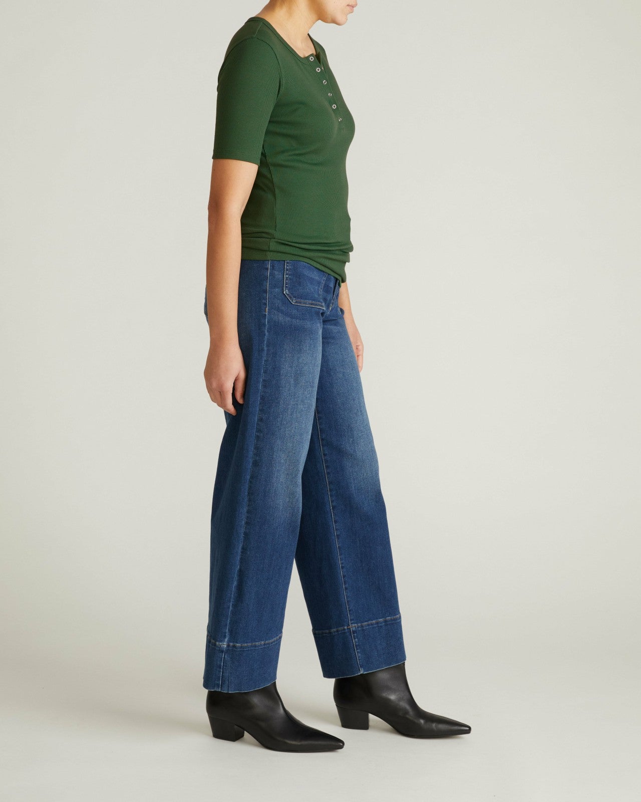 Universal Standard Henley Short Sleeve Ribbed Tee - Green Park