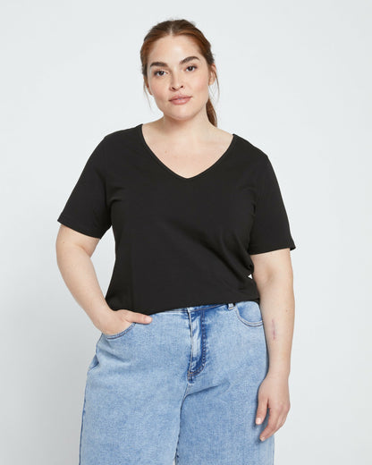 Universal Standard Double V Tee - Black