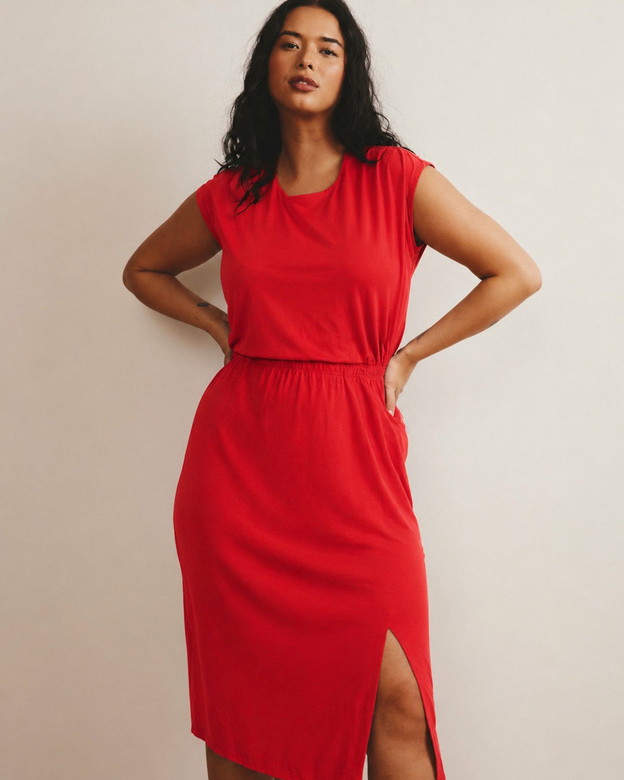 Universal Standard Havana Divine Jersey Dress - Lipstick