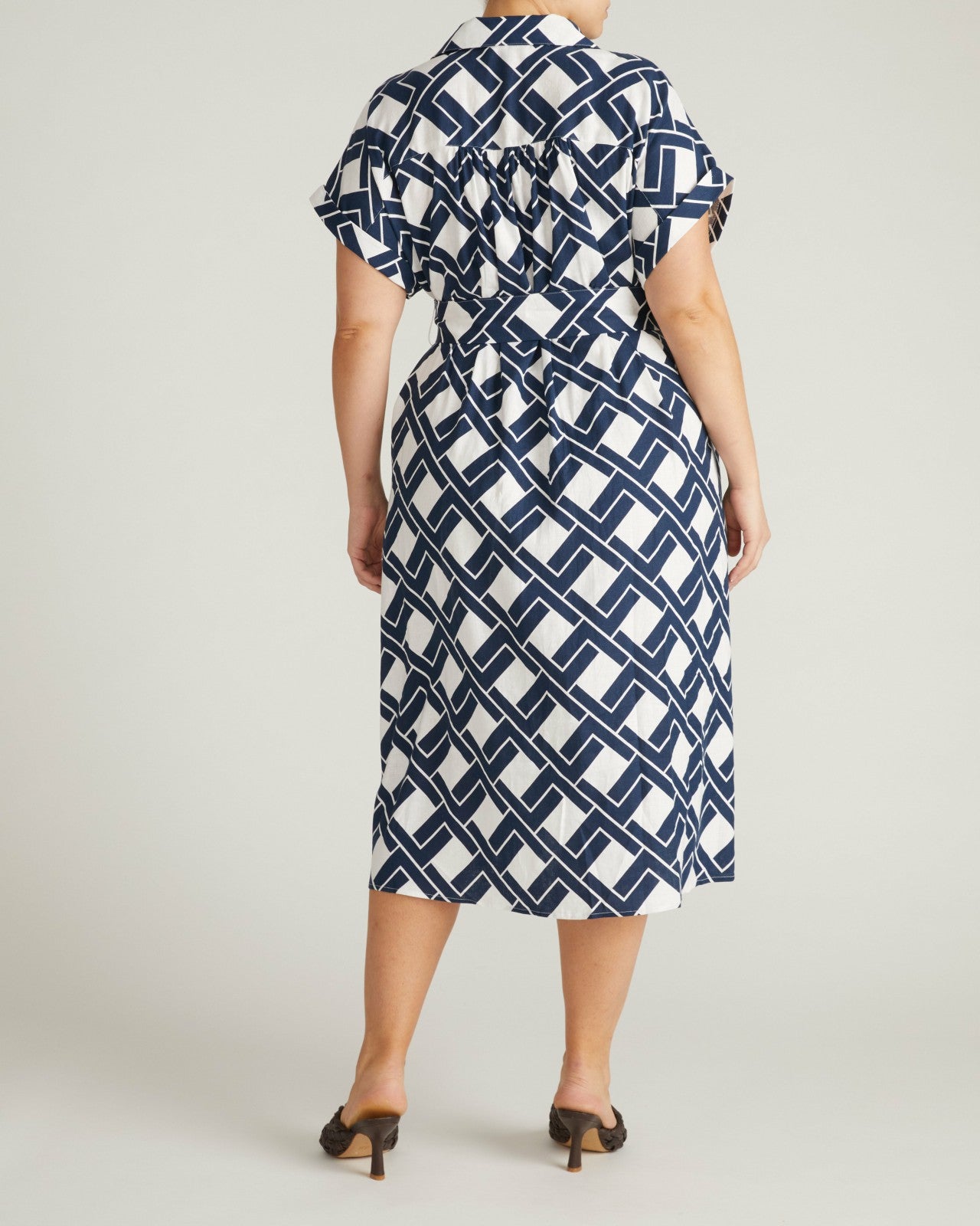 Universal Standard Sandy Stretch Linen Blend Shirtdress - Geometrica Print