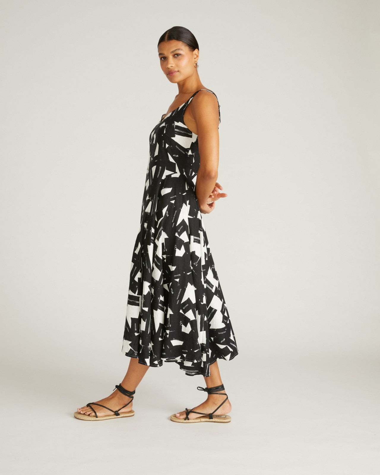 Universal Standard Sunshower Flowy Linen Blend Dress - Santiago Print