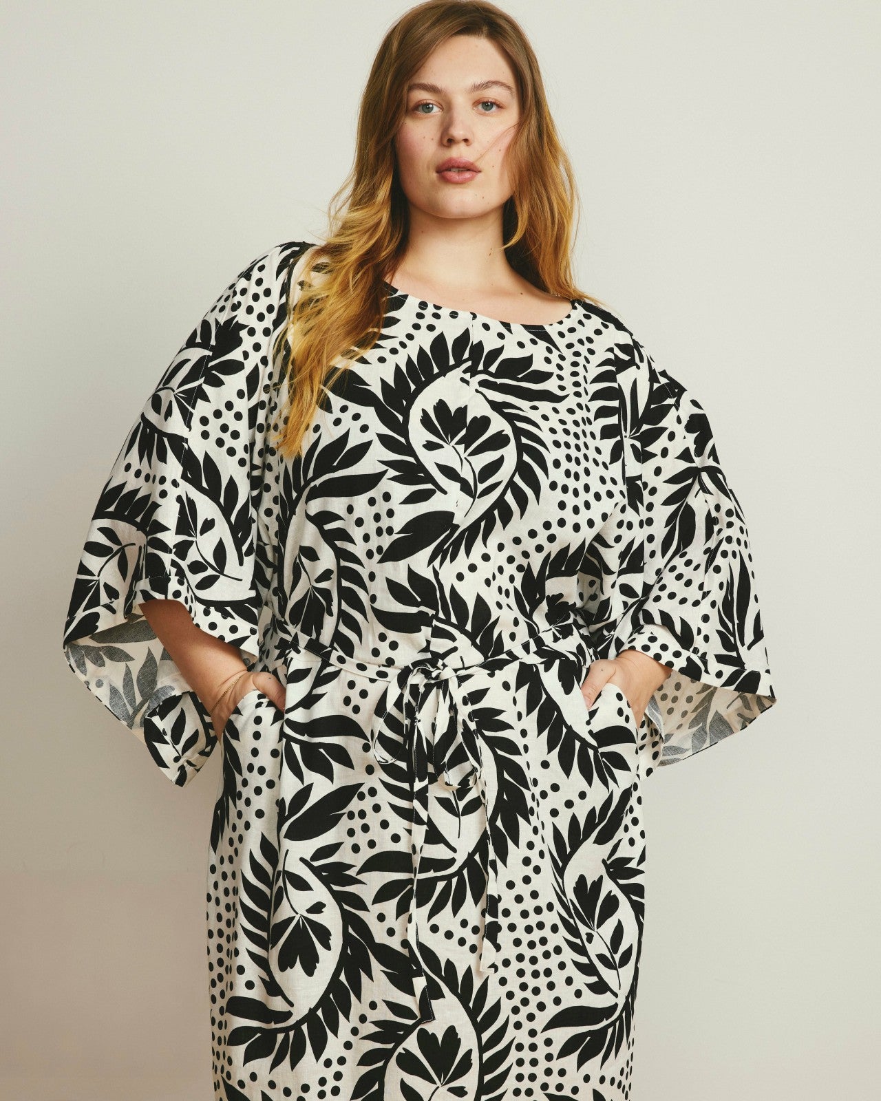 Universal Standard Lio Linen Blend Dress - Vine Print