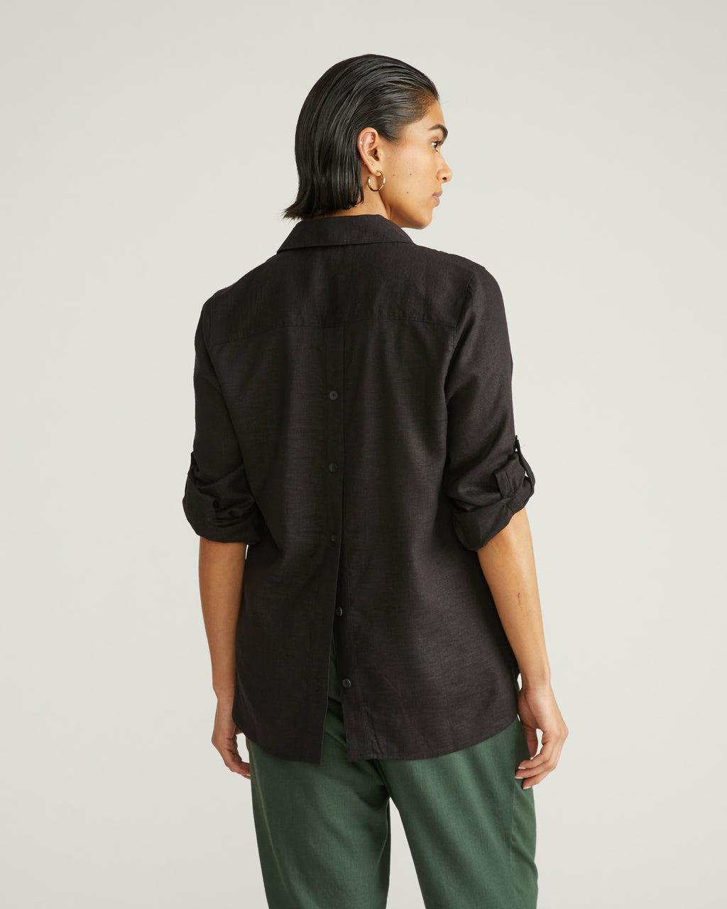 Universal Standard Button Back Linen Blend Polo Shirt - Black