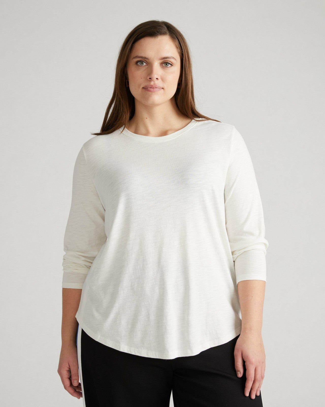 Universal Standard Light-As-Air Long Sleeve Crew Neck Tee - Vapor