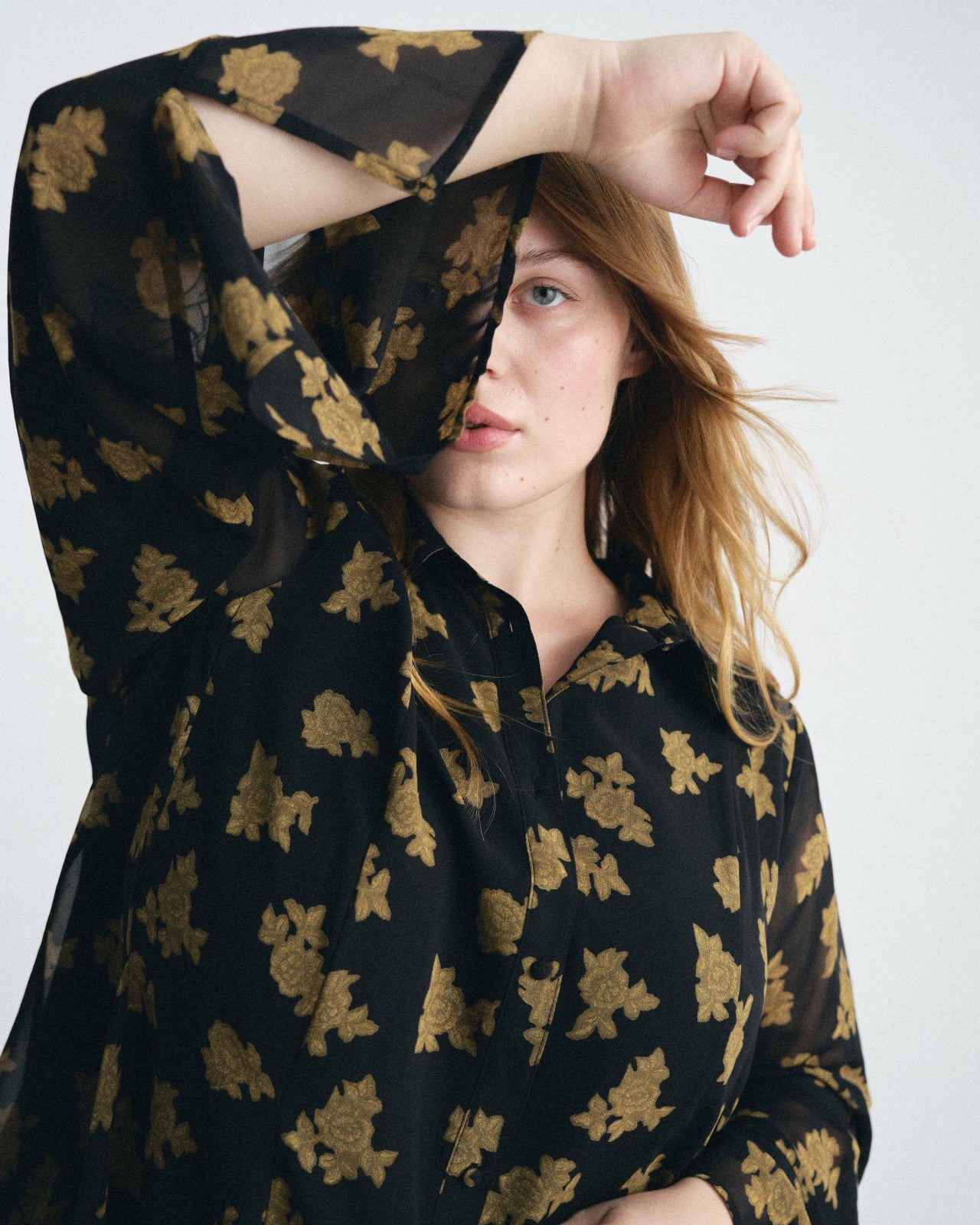 Universal Standard Evie Chiffon Blouse - Gold Heirloom Print