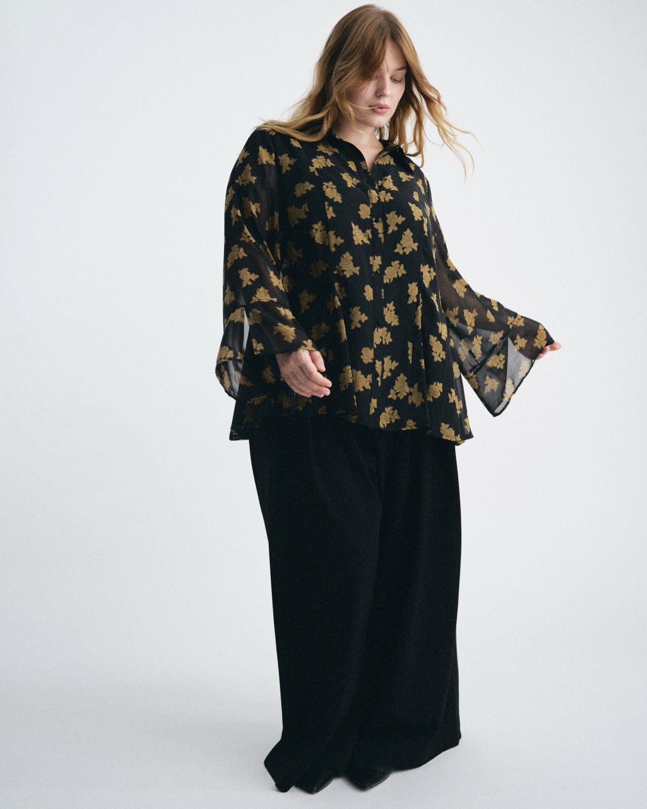 Universal Standard Evie Chiffon Blouse - Gold Heirloom Print