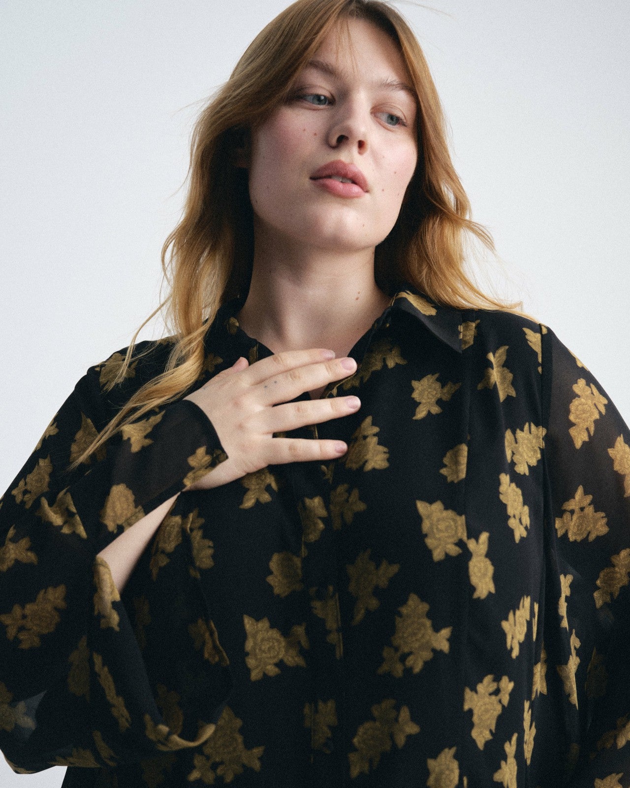 Universal Standard Evie Chiffon Blouse - Gold Heirloom Print