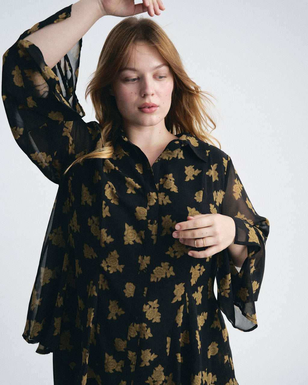 Universal Standard Evie Chiffon Blouse - Gold Heirloom Print