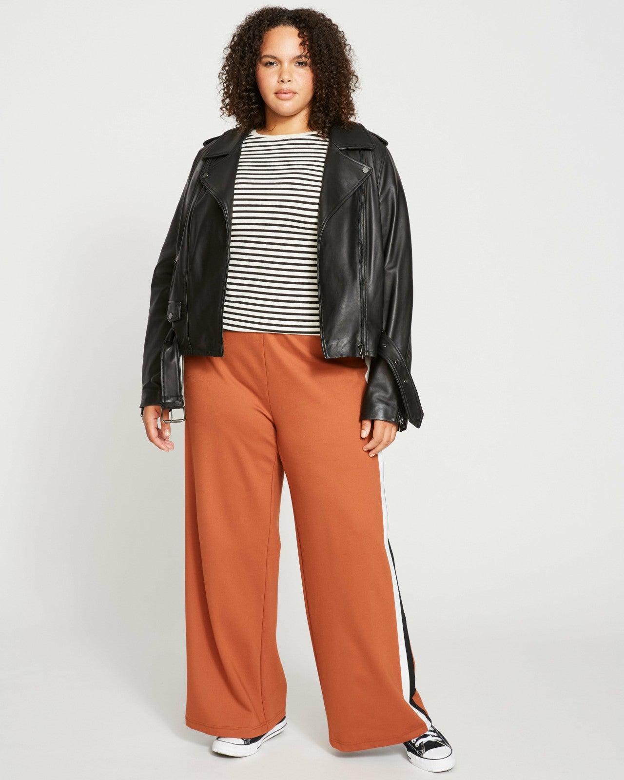 Universal Standard Tee Rex - Ecru/Black Stripe