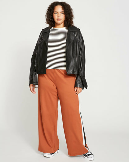 Universal Standard Tee Rex - Ecru/Black Stripe