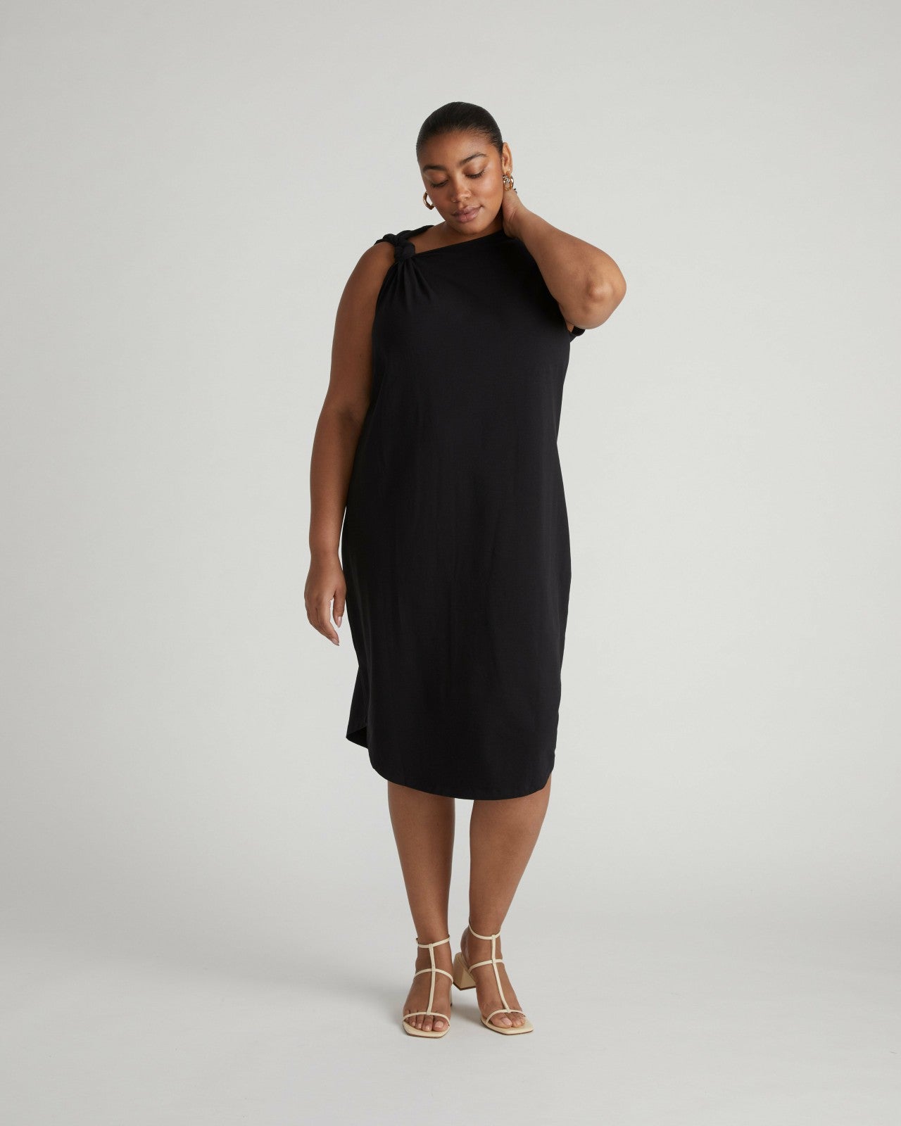 Universal Standard Shoulder Knot Dress - Black
