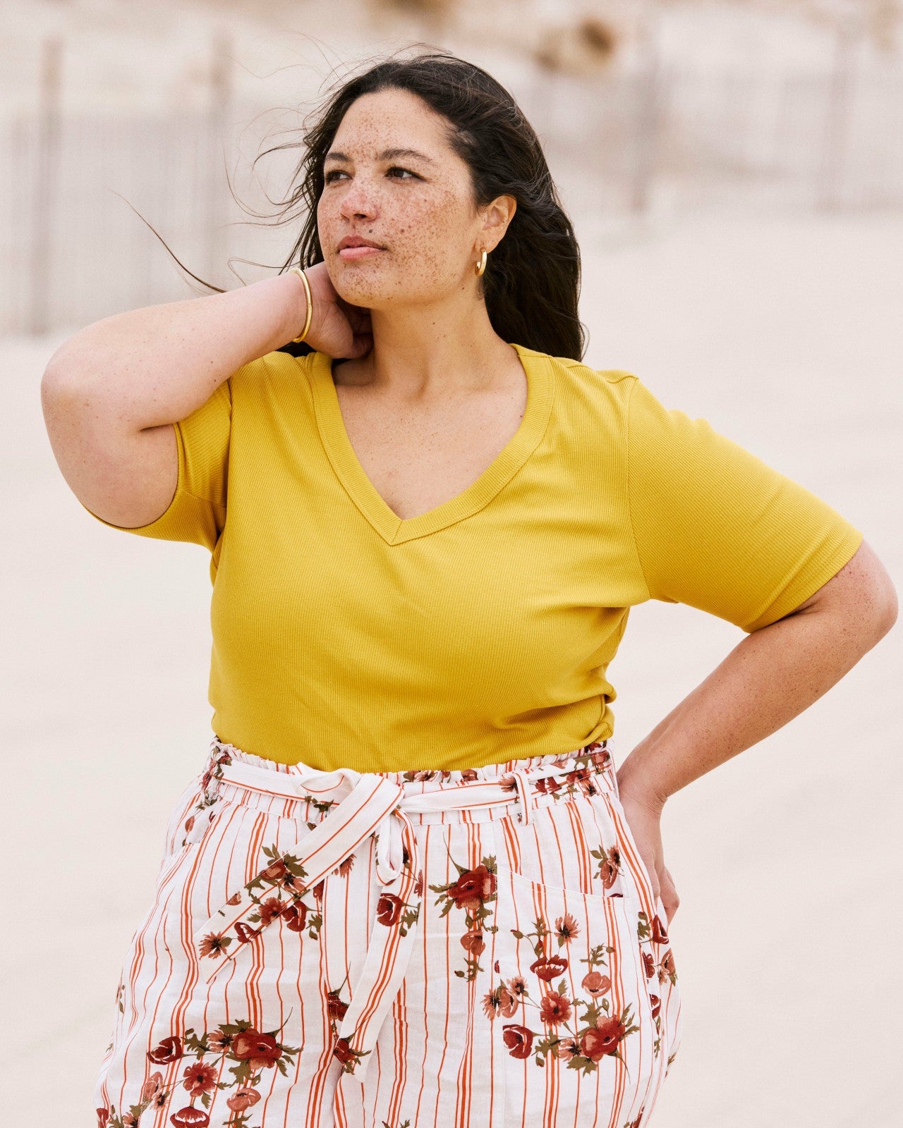 Universal Standard Classic V-Neck Ribbed Tee - Goldenrod