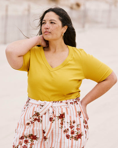 Universal Standard Classic V-Neck Ribbed Tee - Goldenrod