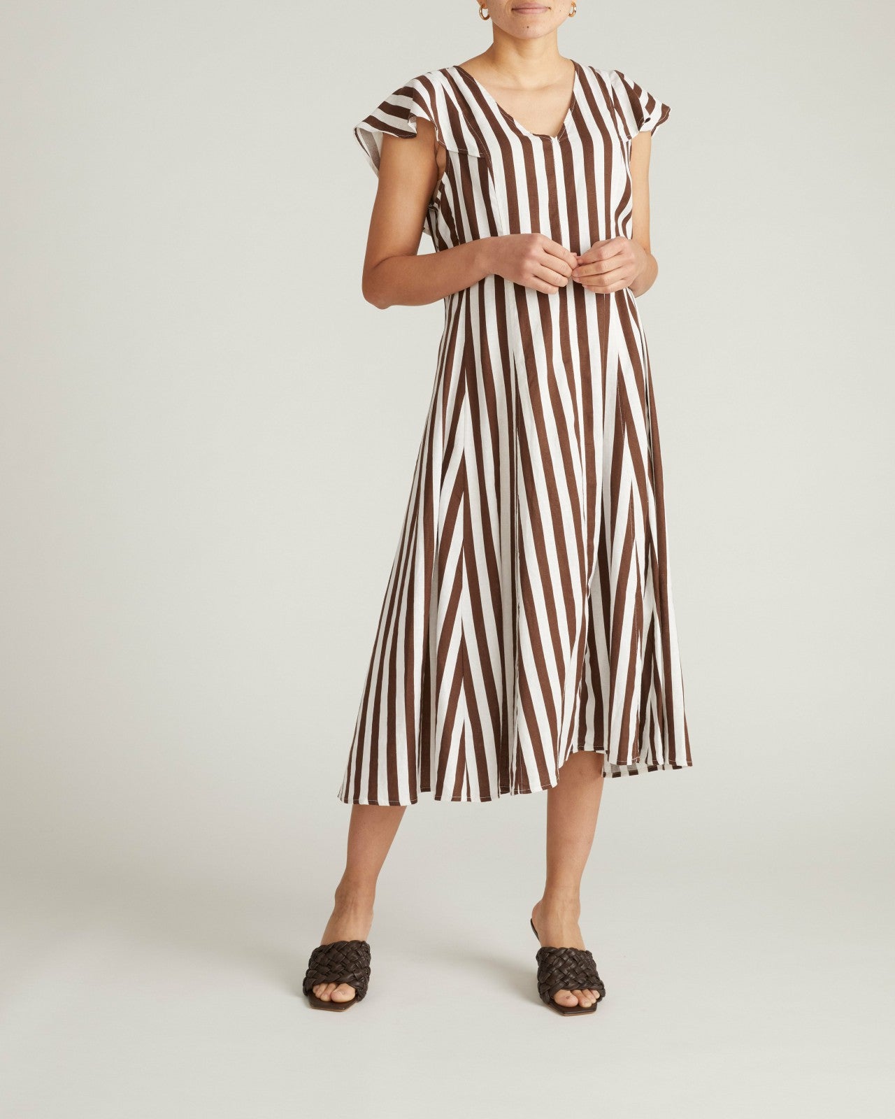 Universal Standard Victoria Linen Blend Dress - Peppercorn Stripe