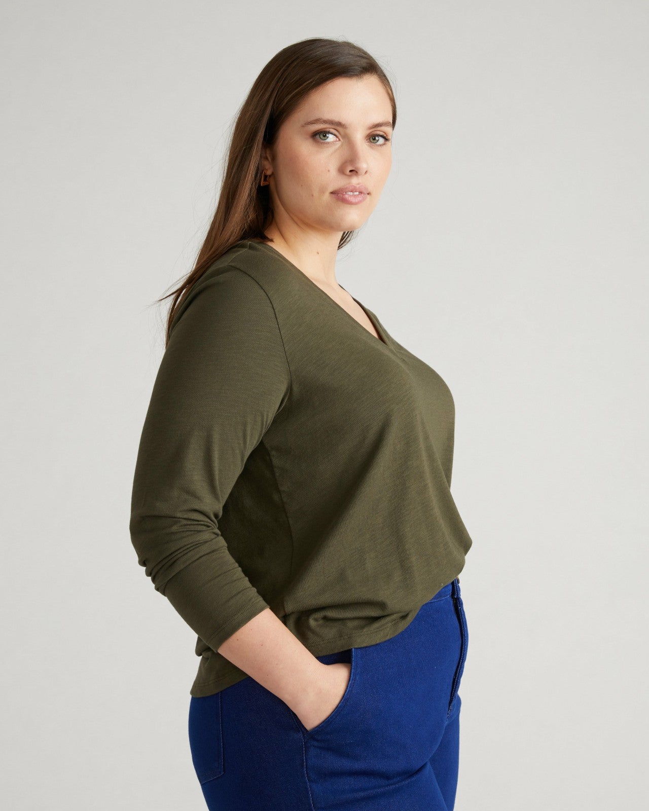 Universal Standard Light-As-Air Long Sleeve V Neck Tee - Nori