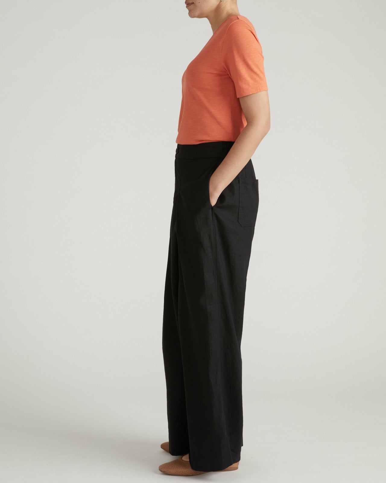 Universal Standard Light-As-Air V Rex - Italian Orange